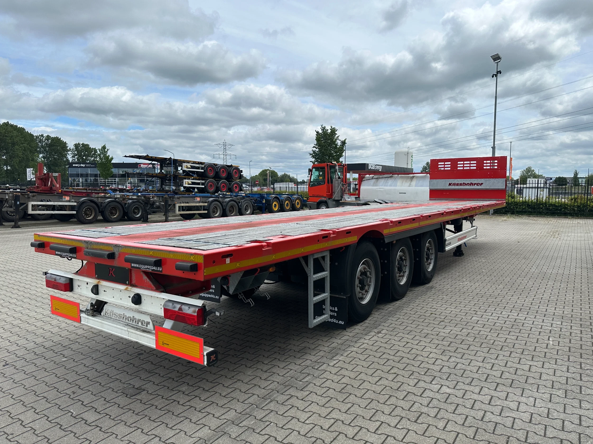 KAESSBOHRER 2026 - new and unused Heavy-Duty flatbed / 690cm extendable / steering axle / discbrakes / NL-trailer / APK: 04-2027 imagen 9