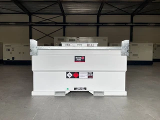 Western 2026 - Global - 40TCG - 4.500 Liter fuel Tank - DPX-31004 zu verkaufen
