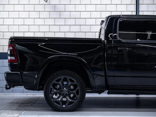 Dodge Ram 1500 2022 - Limited Night Edition immagine 8