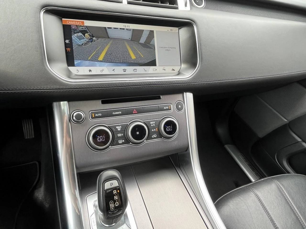 Land Rover Range Rover Sport 2017 image 17