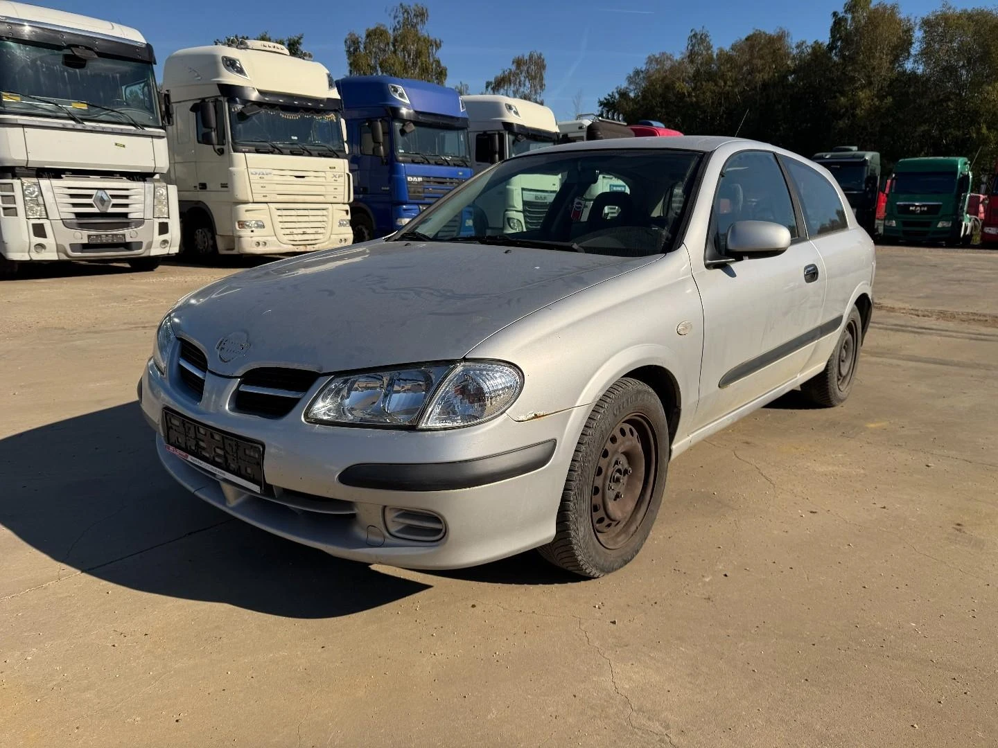Nissan Almera 2000 - 1.5 afbeelding 1