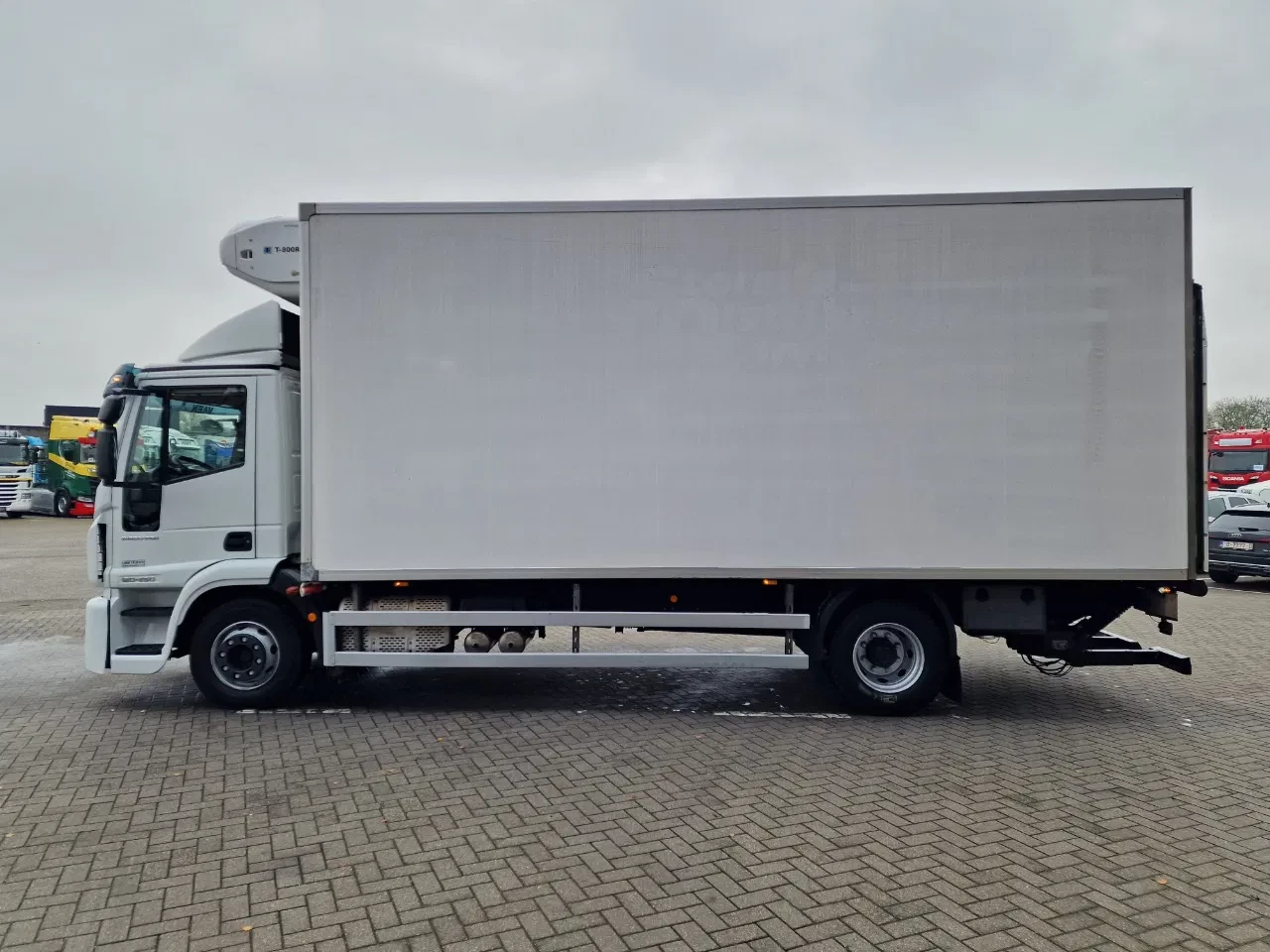 Iveco Eurocargo 2015 - 120.250 4x2 - Thermoking T-800R Frigo - Loadlift - Euro 6 - Automatic obrázek 4