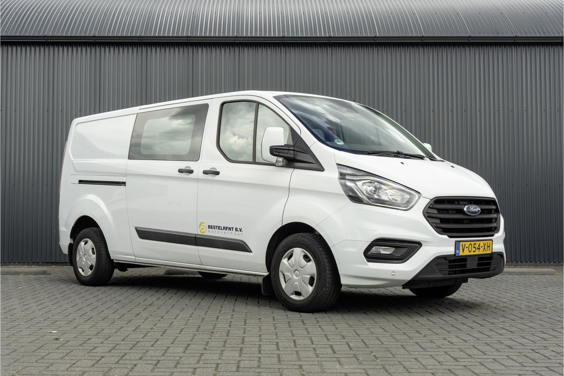 Ford Transit Custom 2019 - **2.0 TDCI 131PK L2H1 | 6-Zits | Cruise | Airco | PDC | Euro 6** immagine 4