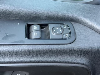 Mercedes-Benz Sprinter 2023 - 517CDI L2H2 Automaat Airco Cruisecontrol AppleCarplay Led/Xenon image 11