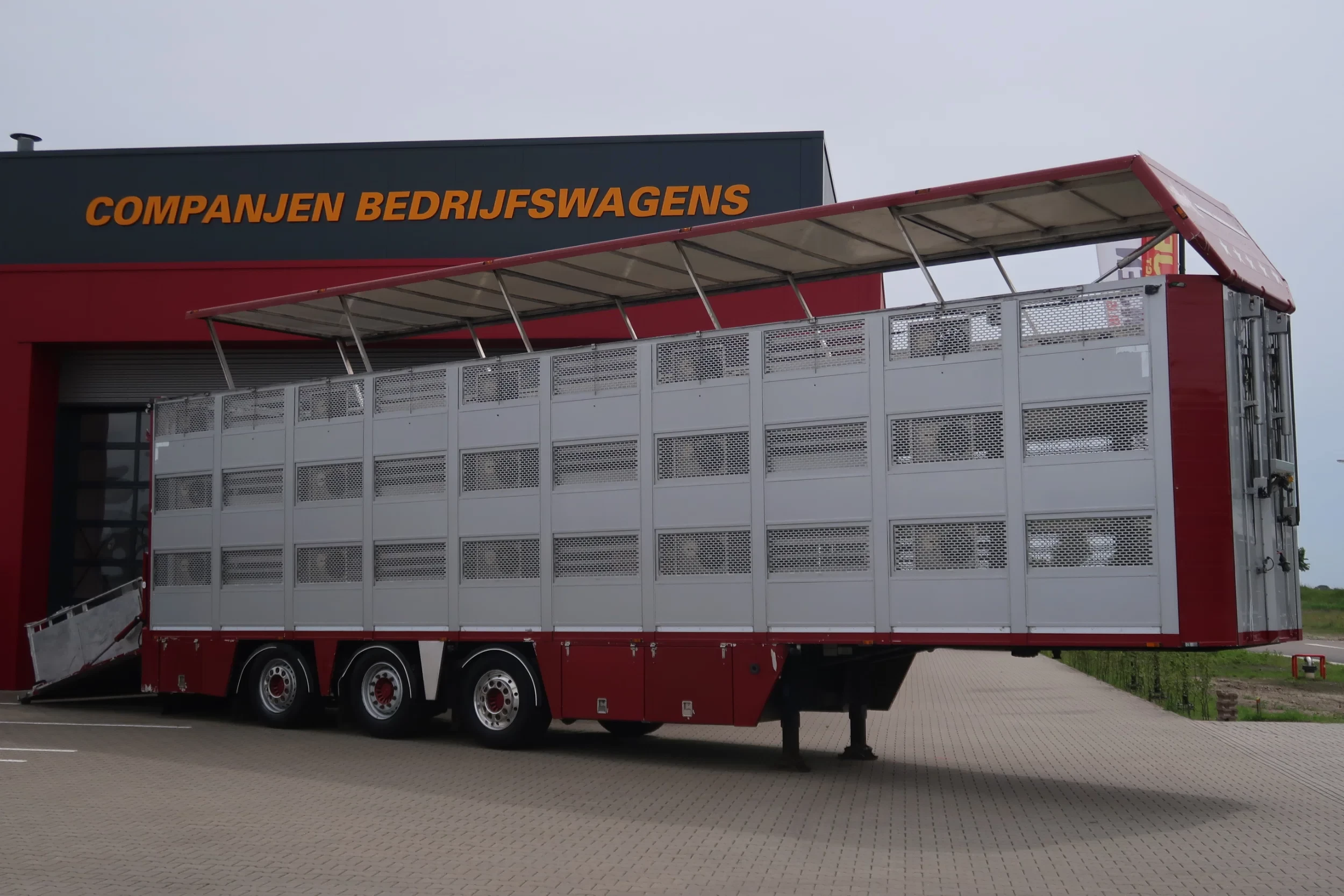 Van Hool 2015 - Bekkers Type 1 92.10 m2 imagem 3