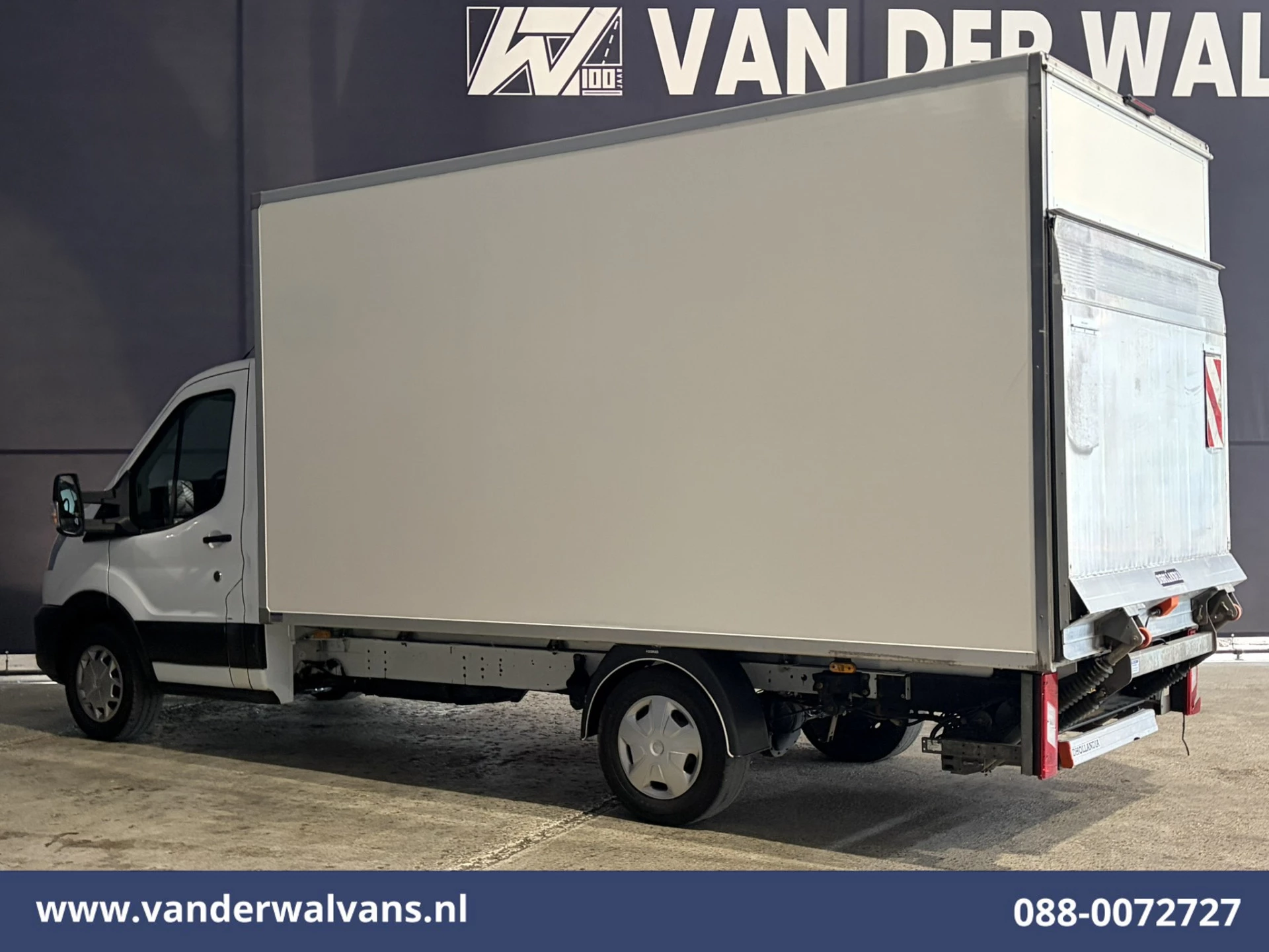 Ford Transit 2022 - 2.0 TDCI 130pk Bakwagen Laadklep Euro6 Airco | 1040kg laadvermogen | Cruisecontrol | Verwarmde voorruit imagen 9