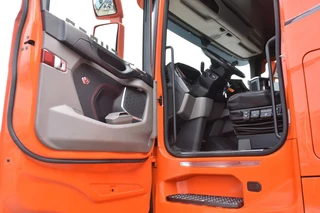 Scania S 2019 - S520 V8 NGS 6x2/4NB - SCR ONLY - FULL AIR - RETARDER - PARK. AIRCO - PTO - SLIDING FIFTH WHEEL - ALCOA'S - EXCELLENT CONDITION - zdjecie 4