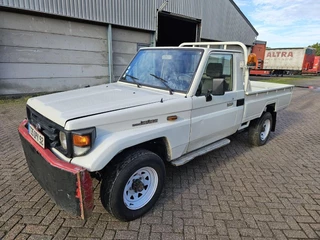 Toyota Land Cruiser 2001 - N/A image 26