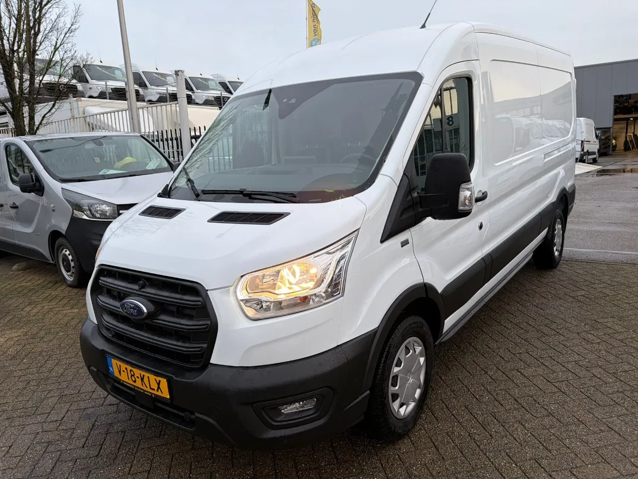 Ford Transit 2024 - 2.0TDCI L3H2 Automaat Airco Navi Cruisecontrol Trekhaak Nieuw BPM VRIJ image 2