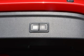 Audi A3 2021 - Sportback 45 TFSI E S ED. COMP. Camera LED Virtual Cockpit HUD image 18
