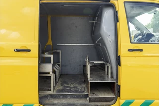 Volkswagen Transporter 2015 - TDI | L2H1 | Cruise | PDC zdjecie 5