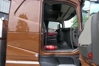 Volvo FH 2018 - 460 | Hydraulic | 6X2/4 | 489132Km | 2018 | Smart Tacho 2 | Full Air | Lift/Steering Axle | Sliding Fifth Wheel | VEB+ | Stand Klima | TUV/MOT/APK 04-2027 | Belgium Truck obrazek 52