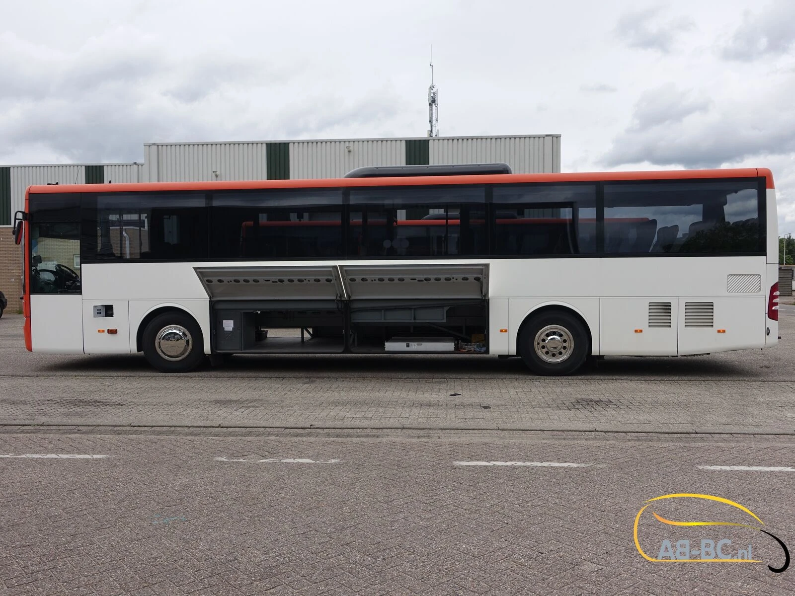Mercedes-Benz Intouro 49 Seats Liftbus EURO 6 2016 afbeelding 27