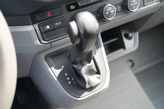 Volkswagen Crafter 2024 - 35 2.0 TDI L4H3 140pk Automaat - ACC - LED - Geveerde Stoel - Carplay - Camera - Betimmering - Rijklaar obrazek 37