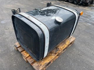 MAN N/A 2024 - 81.12201-5814 STALEN BRANDSTOFTANK 400 LTR bild 2