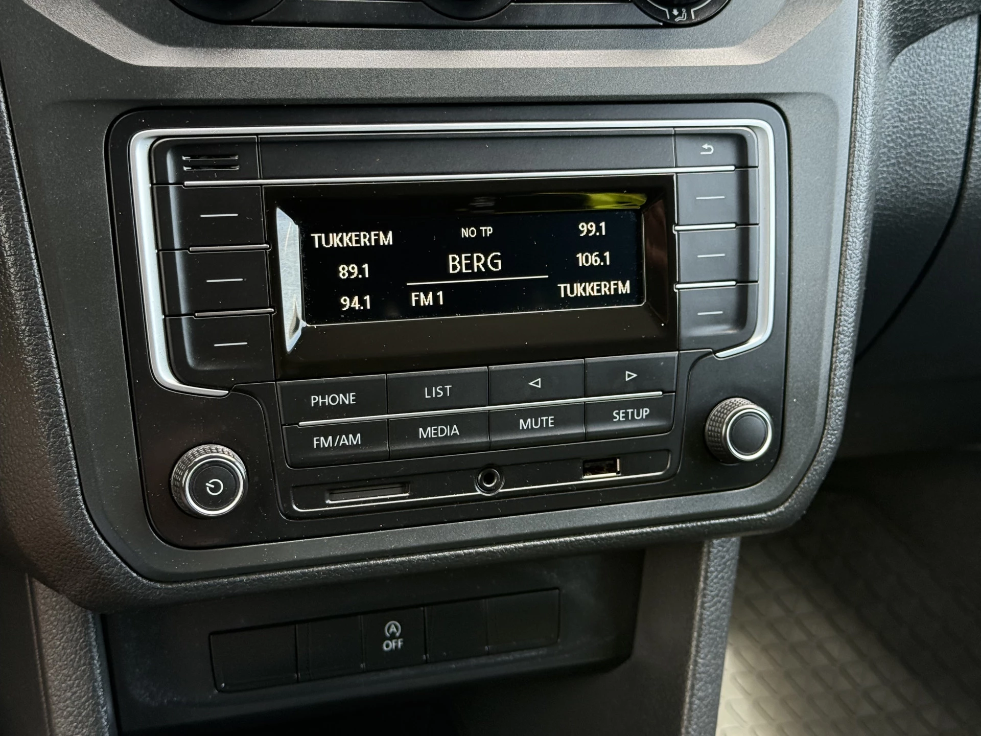 Volkswagen Caddy 2019 - 2.0 TDI 102 PK EURO 6 / 1e EIG. / BOTT VARIO INRICHTING / AIRCO / CRUISE / VERWARMDE VOORRUIT obrázek 17