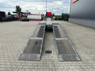 Broshuis N/A 2019 - 3ABSD Lowloader 3-axle / GVW: 59.000kg / Neck: 23.000kg / hydraulic steering + ramps + loading table / 4.60m extendable / winch / liftaxle obrazek 8