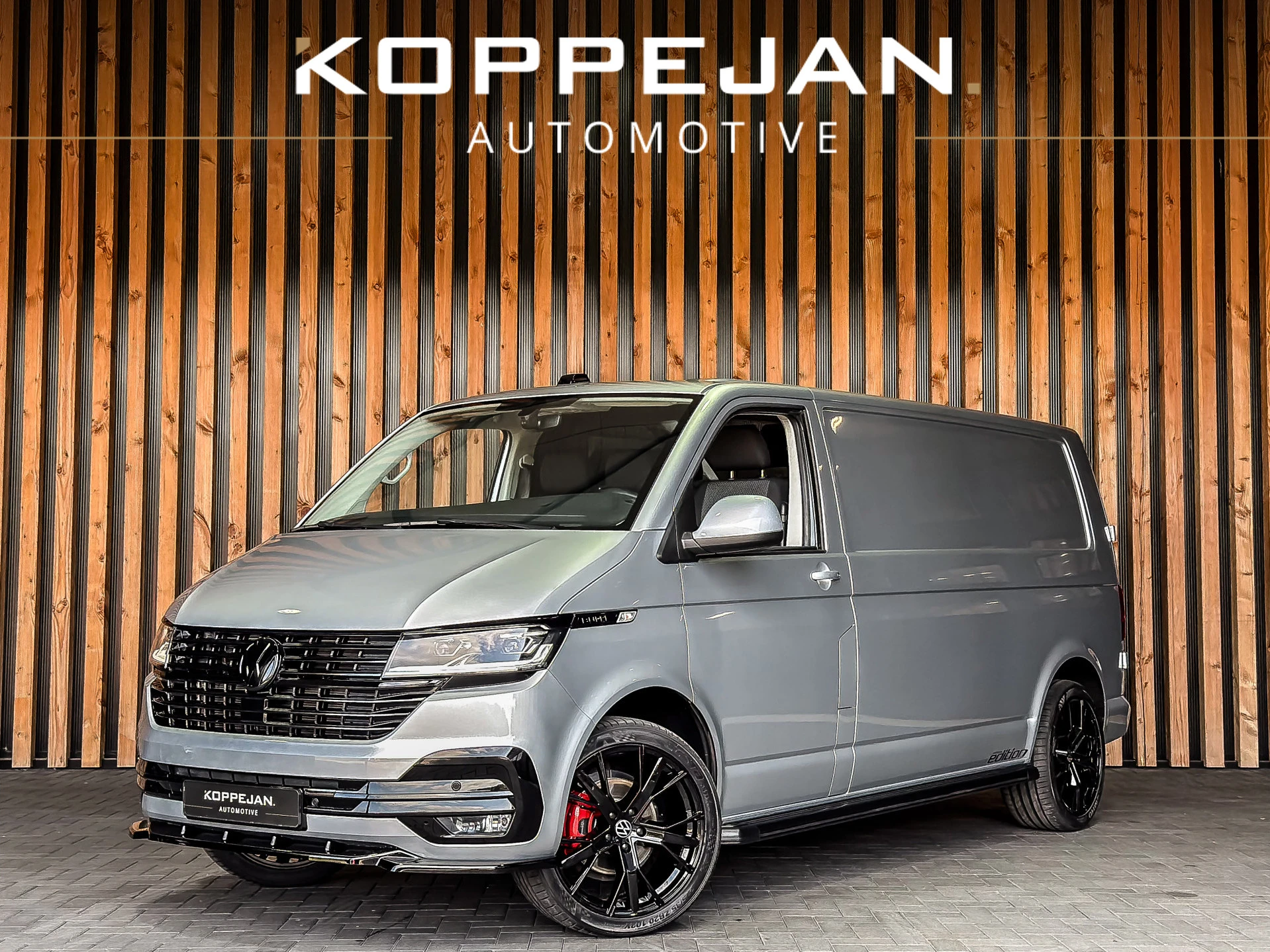 Volkswagen Transporter 2022 - 2.0 TDI 150PK DSG Bestelwagen L2H1 Bulli afbeelding 1