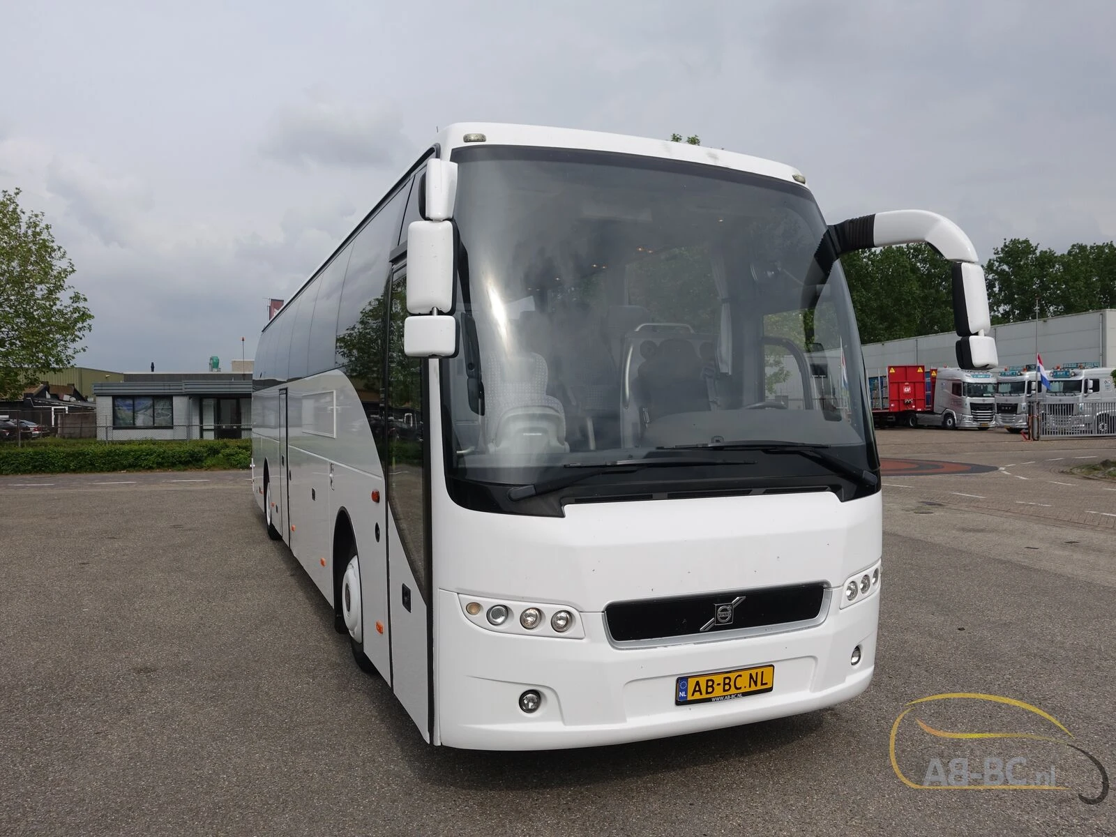 Volvo 9500H - 59 Seats EURO 6 2015 afbeelding 3
