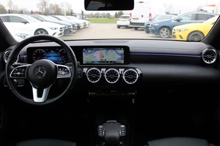 Mercedes-Benz CLA 2021 - Shooting Brake 180 AUT7 Luxury Line LEDER WIDESCREEN SFEER CAMERA NAVI <<36.692KM>> obrazek 2