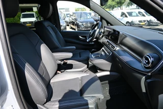 Mercedes-Benz V-Class 2024 - 300d 4-Matic Exclusive AMG L3 DC zdjecie 12
