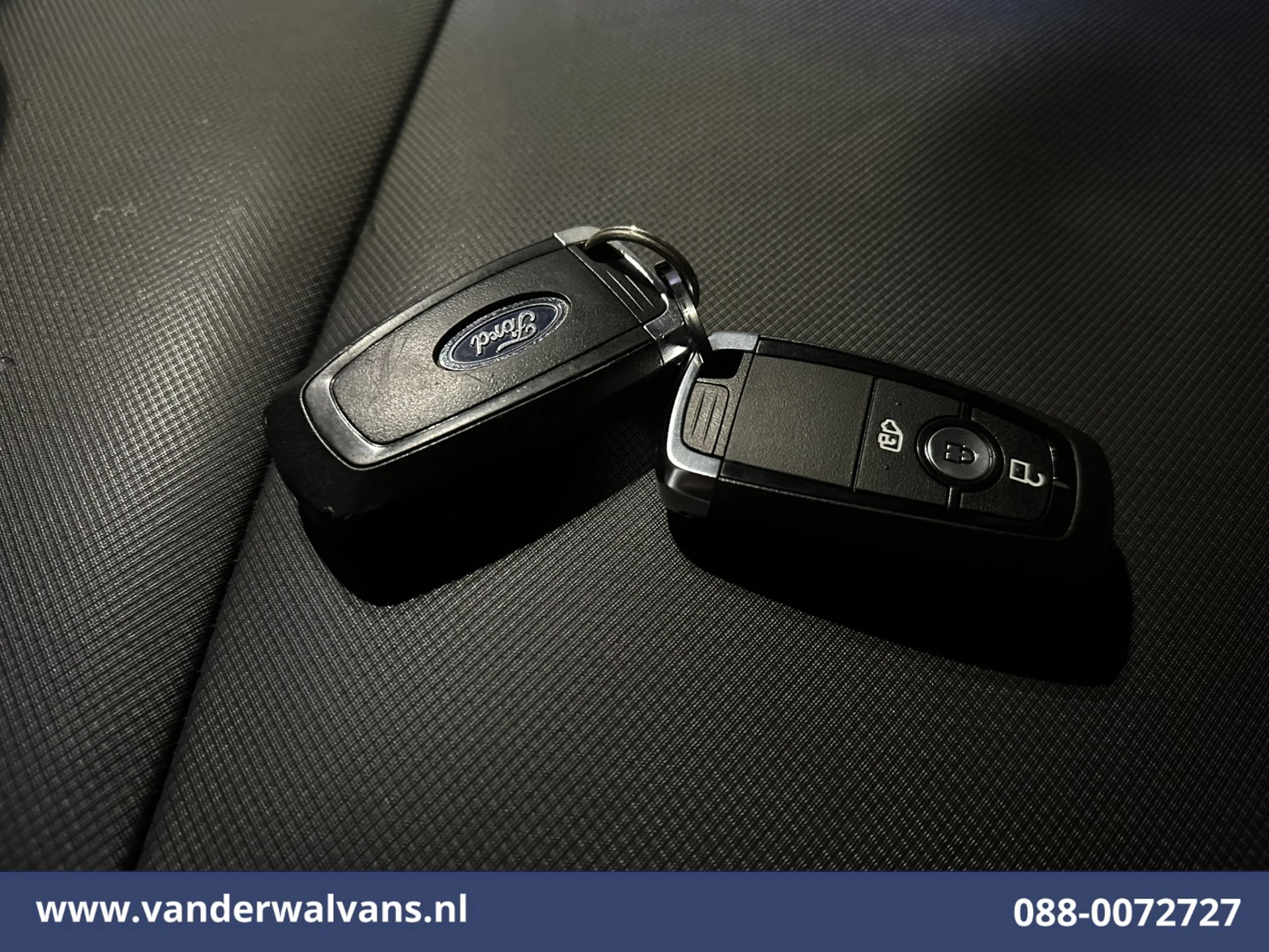 Ford Transit Custom 2024 - 2.0 TDCI 136pk L2H1 Euro6 Airco | Camera | Apple Carplay | LED obrázek 18