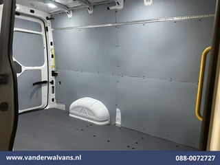 Volkswagen Crafter 2021 - 2.0 TDI 141pk L3H3 L2H2 Euro6 Airco | Apple Carplay | Android Auto | Camera | Stoelverwarming obrazek 3
