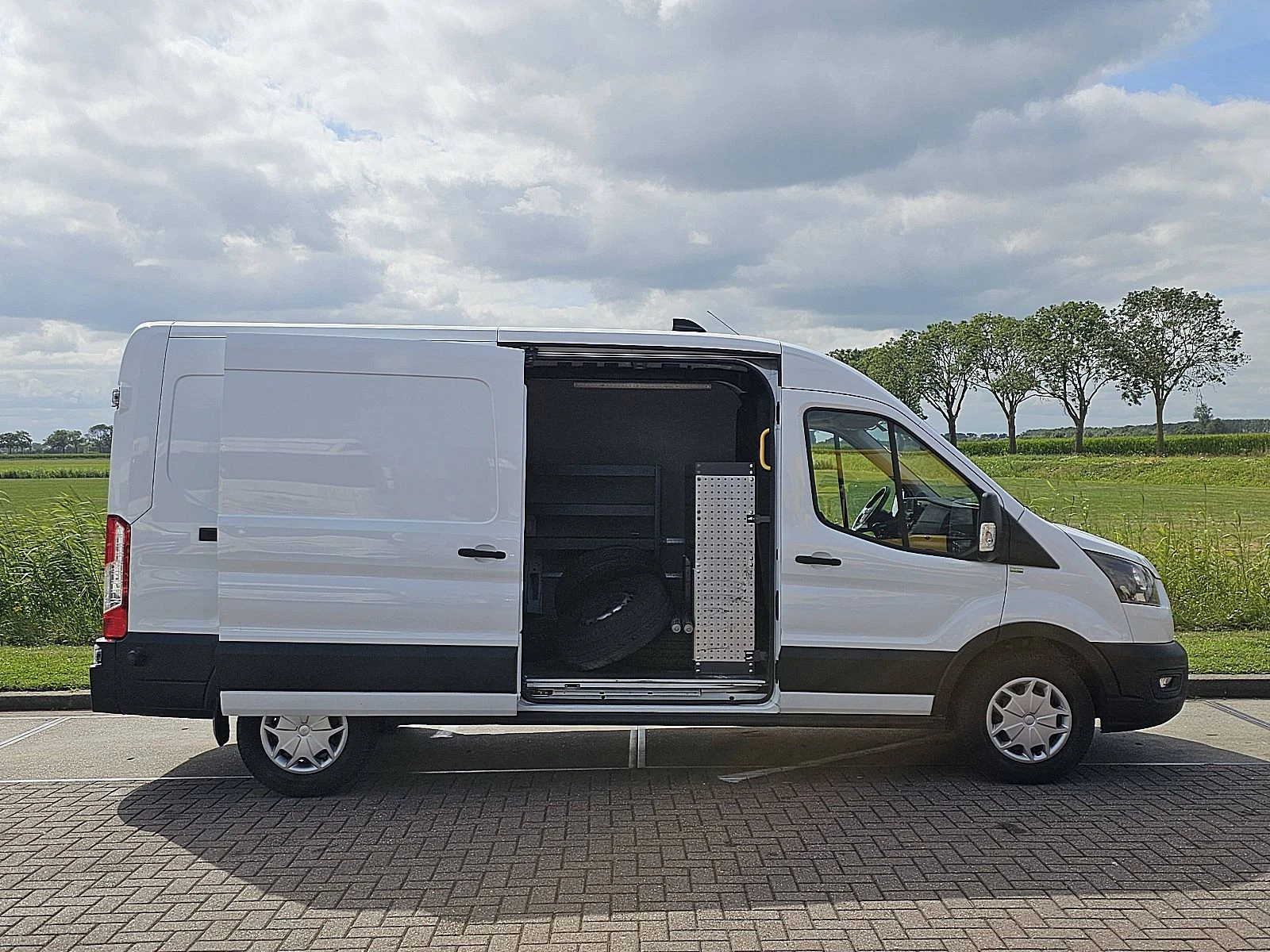 Ford Transit 2023 - 2.0 afbeelding 13