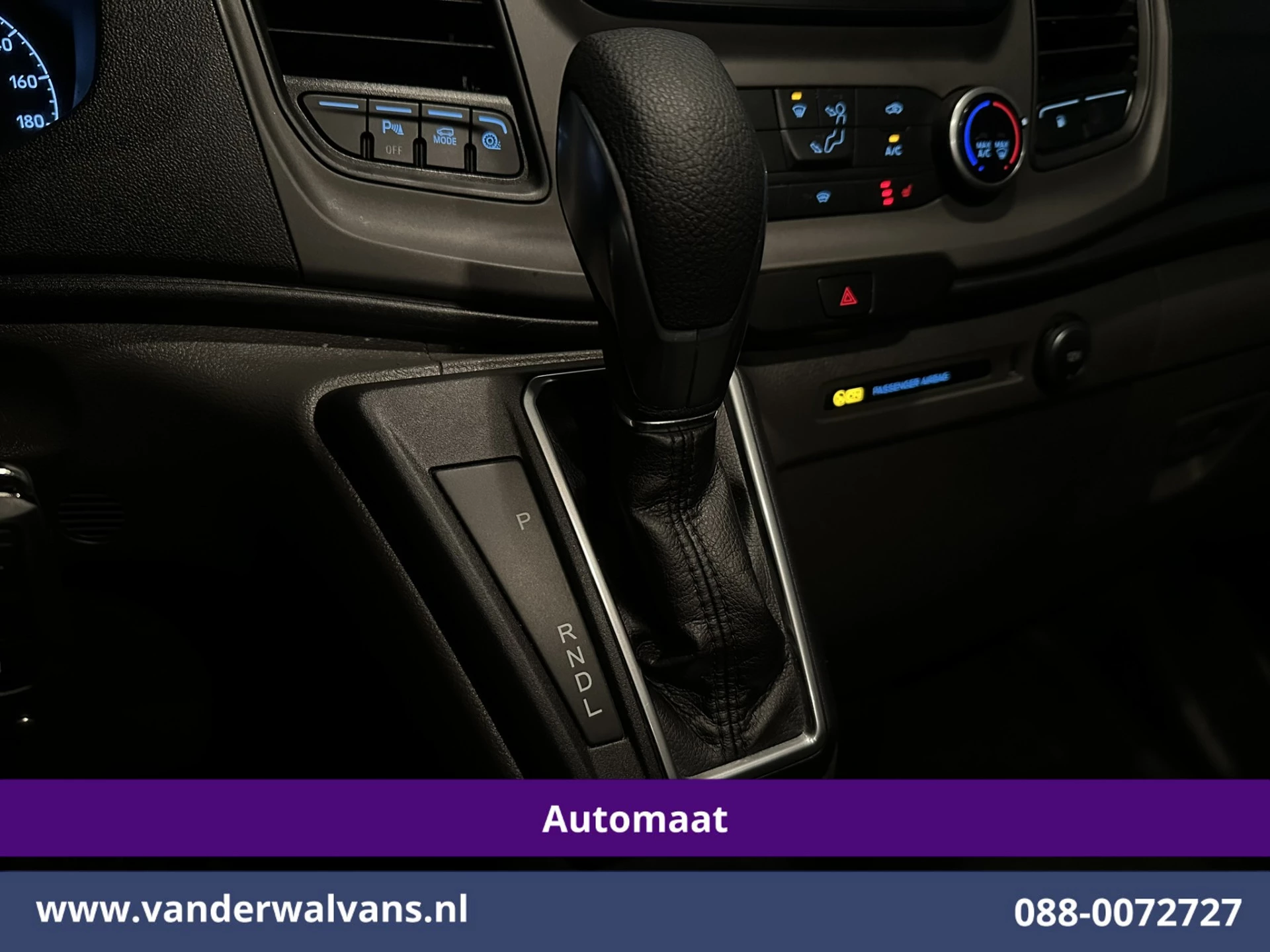 Ford Transit Custom 2021 - 1.0 EcoBoost Hybride Automaat L1H1 9 Persoons Personenbus Euro6 Prijs INCL BTW/BPM Airco | Cruisecontrol | LED afbeelding 2
