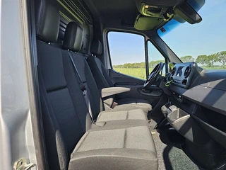 Mercedes-Benz Sprinter 2021 - 317 obrazek 7