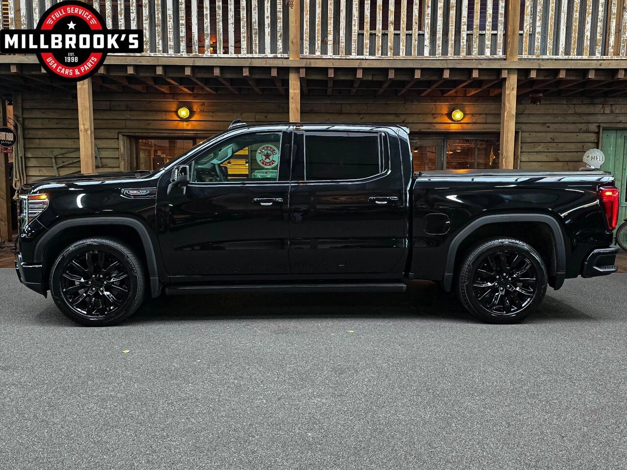 GMC Sierra 2024 - Denali Black edition 6.2L V8 obrázek 5