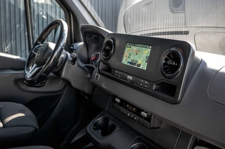 Mercedes-Benz Sprinter 2018 - 314 CDI RWD L2H1 | Automaat | 3-Zits | Camera | Cruise | Mbux | Airco | Imperiaal afbeelding 2 miniatuur