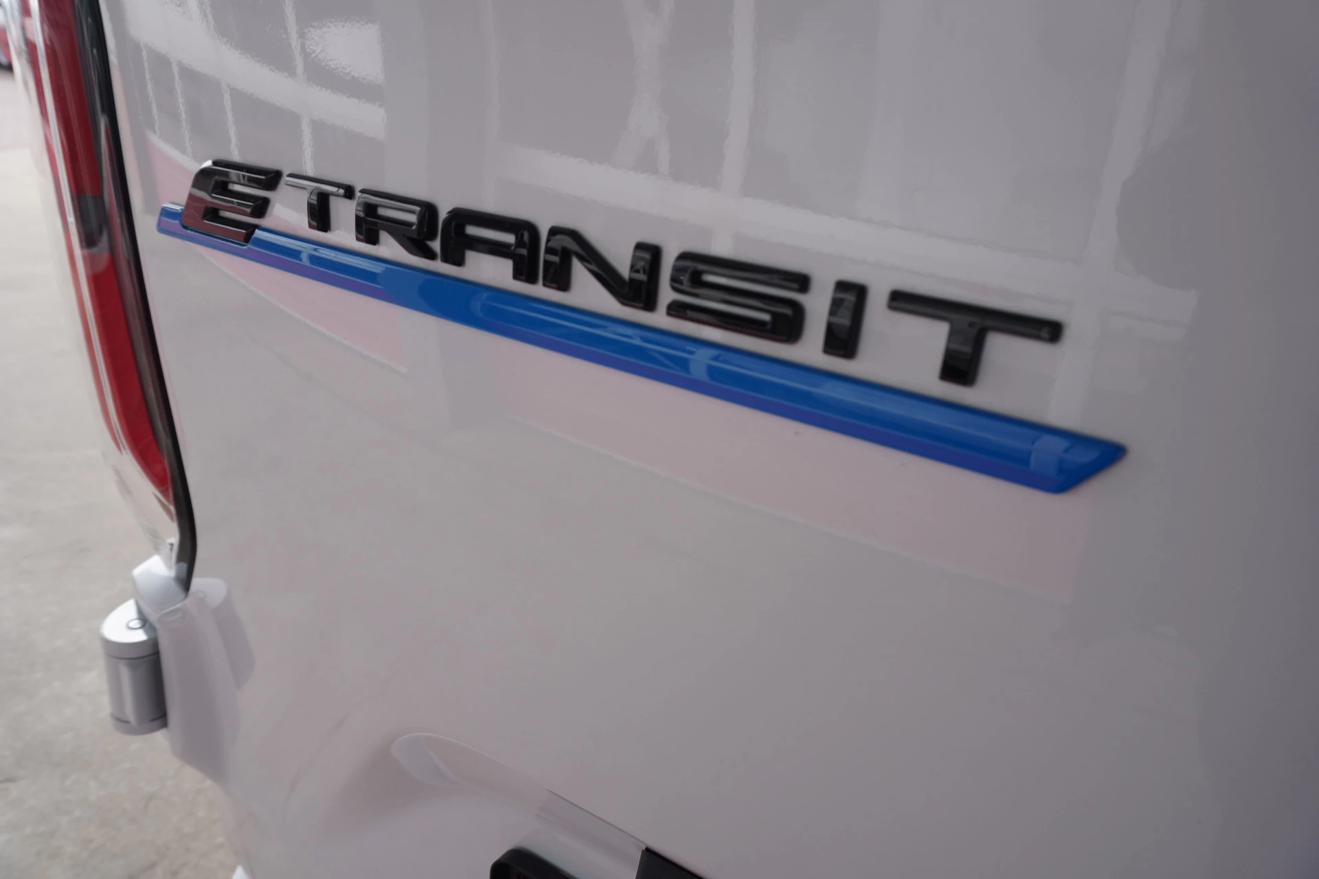 Ford E-Transit 2026 - Cust. 320L L2H1 Limited 65 kWh 160KW/218PK Automaat met POWERPACK Bild 22