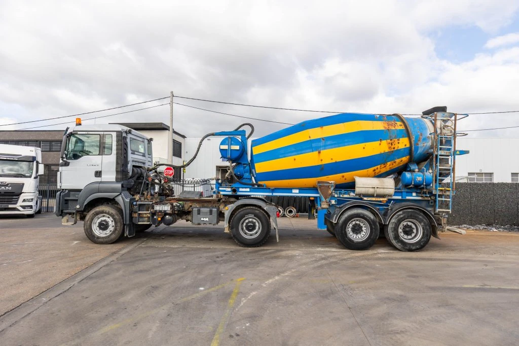 MAN TGS 2014 - 18.400 BLS-4X4+LIEBHERR 10M3(2018) afbeelding 9