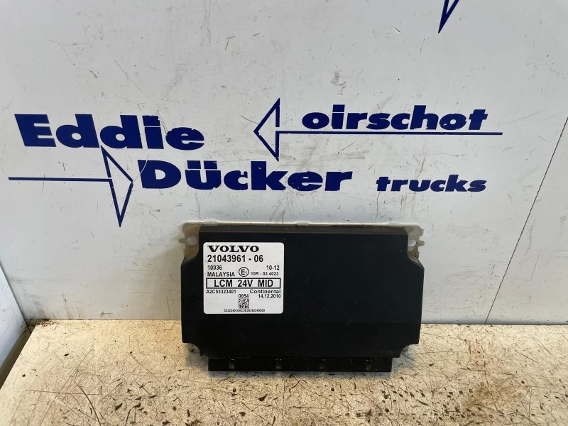 Volvo 2010 - 21043961 / 23203748 REGELEENHEID VERLICHTING obrázek 1
