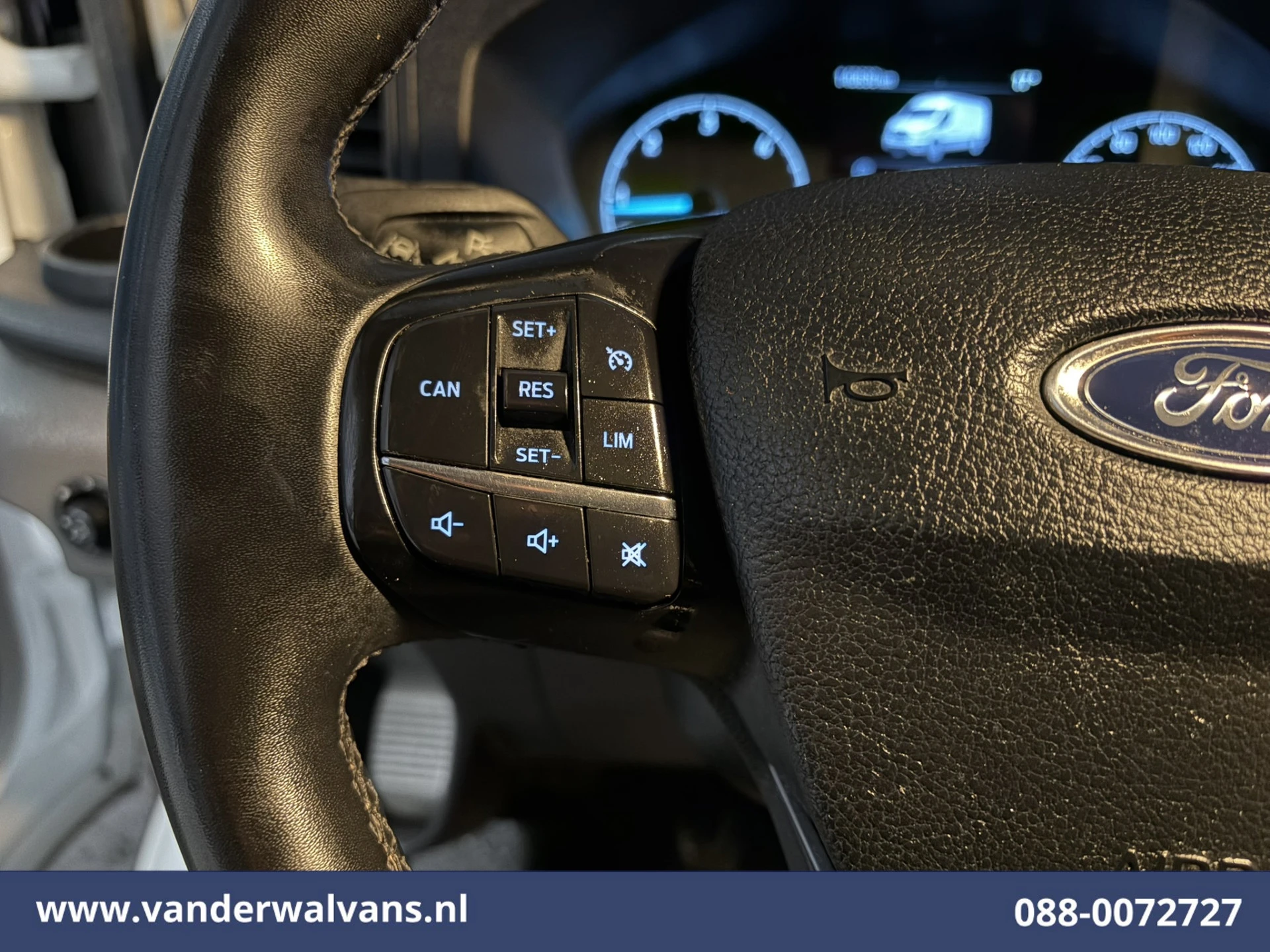 Ford Transit 2022 - 2.0 TDCI 130pk L3H2 Euro6 Airco | Cruisecontrol | Camera | PDC V+A afbeelding 5