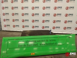 Mercedes-Benz N/A - Occ side skirt links Mercedes Actros mp2 mp3 image 1