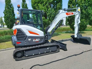 Bobcat E60 2025 - N/A obrazek 3