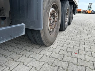 Schmitz Cargobull N/A 2005 - SKO24 / SAF DISC / 2x LIFTAXLE / GALVANIZED / NL-TRAILER bild 28