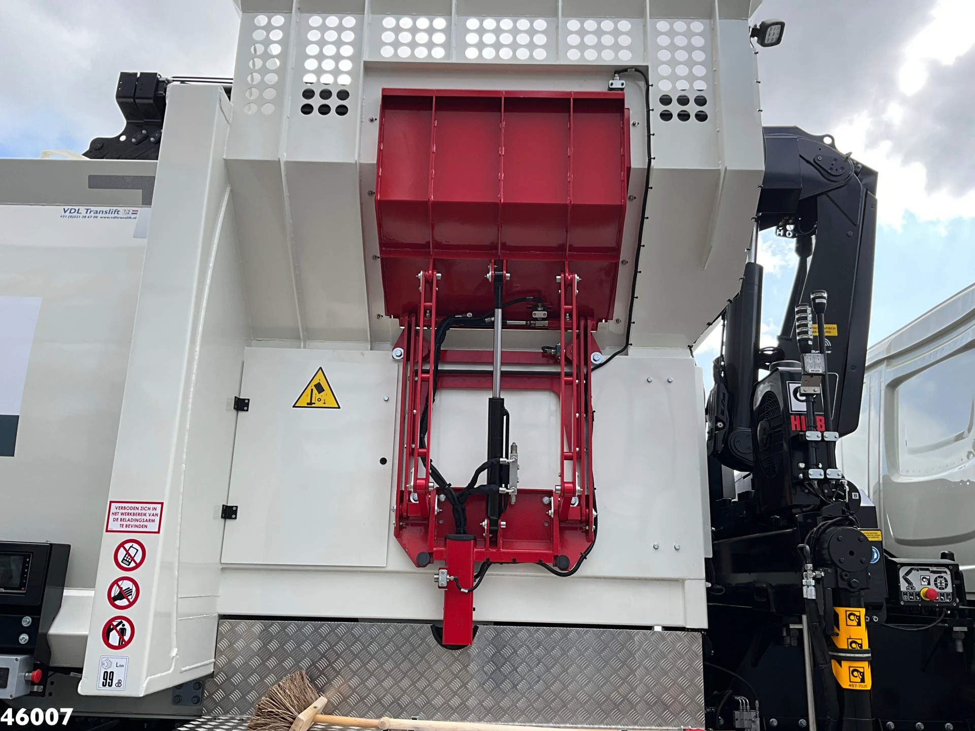 DAF FAG XD 220 Hiab 23 Tonmeter laadkraan FULL ELECTRIC 2026 afbeelding 10