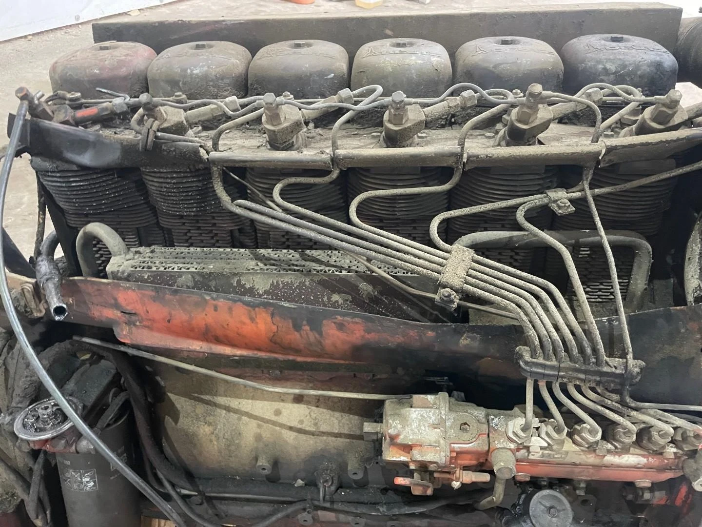 Deutz F6L912W 6-cylinder inline diesel engine afbeelding 7