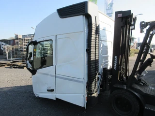 Volvo FH - VOLVO 460 VOOR ONDERDELEN DONOR EURO 6 MODEL 2020 obrázek 2 náhled