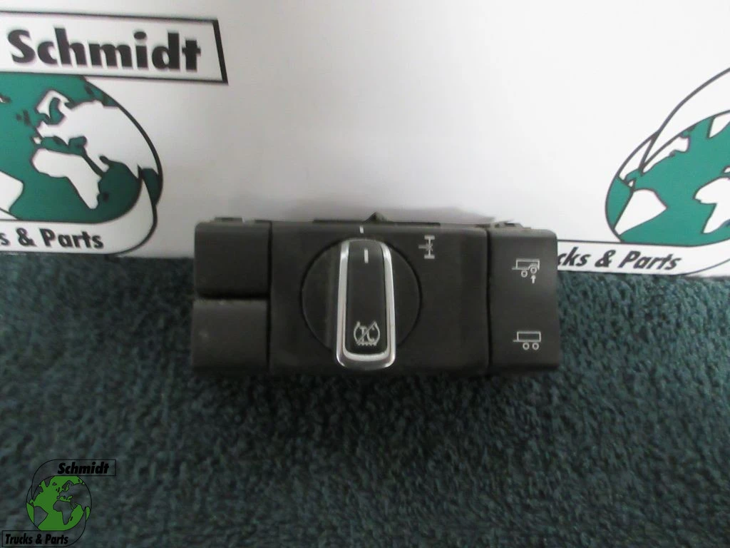 Scania - 2706584 LICHT SCHAKEL MODULEN SCANIA S 410 EURO 6 MODEL 2020 изображение 1