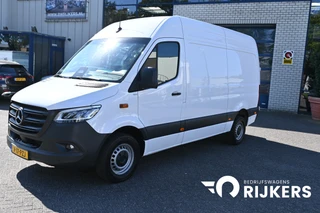 Mercedes-Benz Sprinter 2024 - 317 CDI L2H2 Pro HD à venda