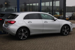 Mercedes-Benz A-Class 2023 - 250e AUT8 Luxury Line (FACELIFT) LEDER SFEER NAVI TREKHAAK bild 5