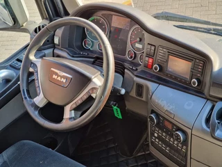 MAN TGX 2016 - 18.560 4x2 - Retarder - Night clima - Full air - 2x tank bild 12