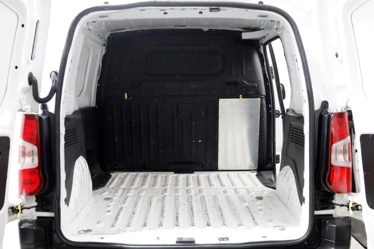 Citroën Berlingo 2021 - 1.2 PureTech 110pk Benzine Airco/Navi/Camera/3Pers. 02-2021 afbeelding 5