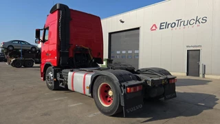 Volvo FH 2011 - 420 imagem 6