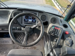 Bell B45E 6x6 2017 - N/A bild 18