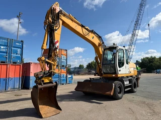Liebherr N/A 2002 - A 316 ( engcon rotortilt ) obrazek 2